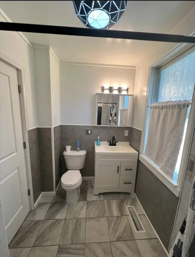 A.I.4 Renovations and Remodeling, LLC