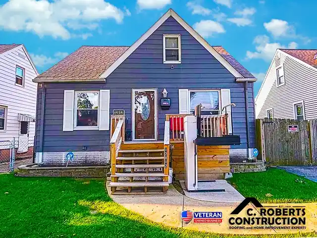 C. Roberts Roofing & Construction