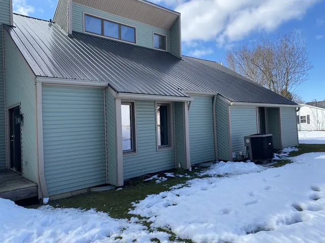 TMB SEAMLESS GUTTERS