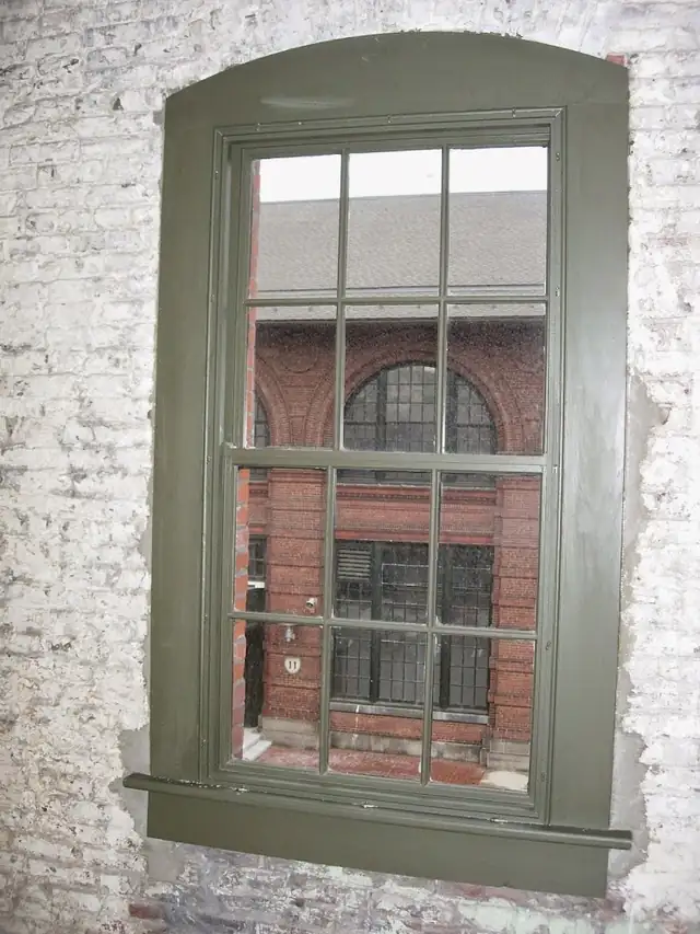 Allied Window Inc