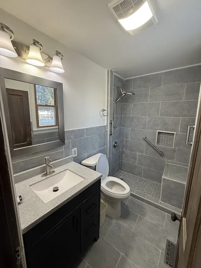 Bussell Construction & Renovation
