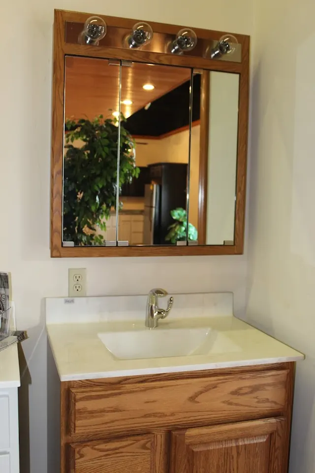 21st Century Kitchens & Interiors