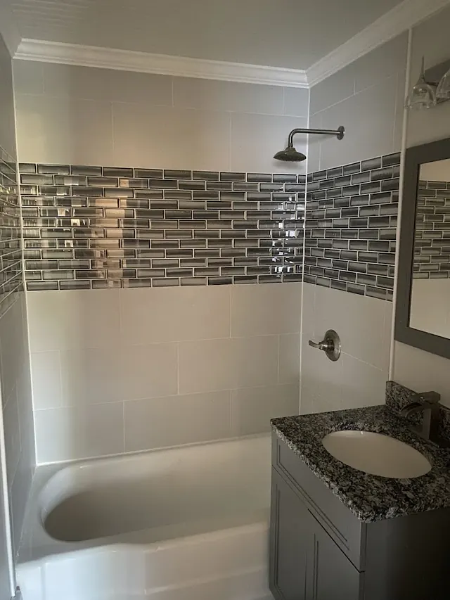 Lance Homes LLC