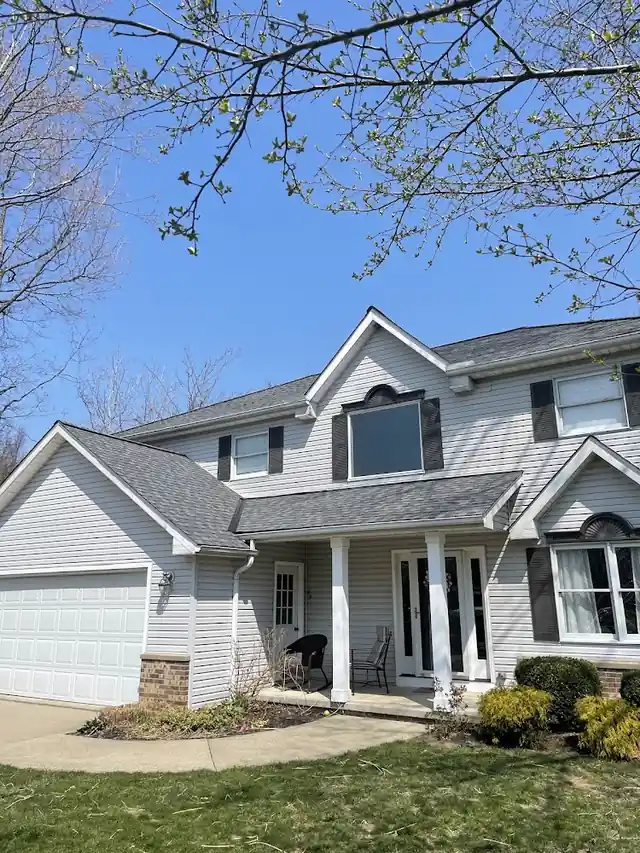 CRS Roofing LLC
