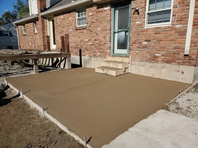 Derricks Concrete LLC