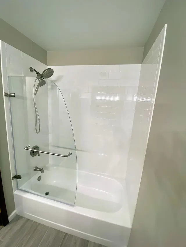 THE TUB WIZARD LLC