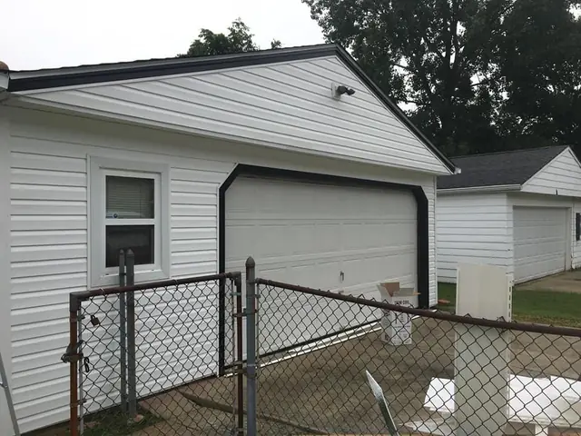 Trim Siding & Roofing LLC