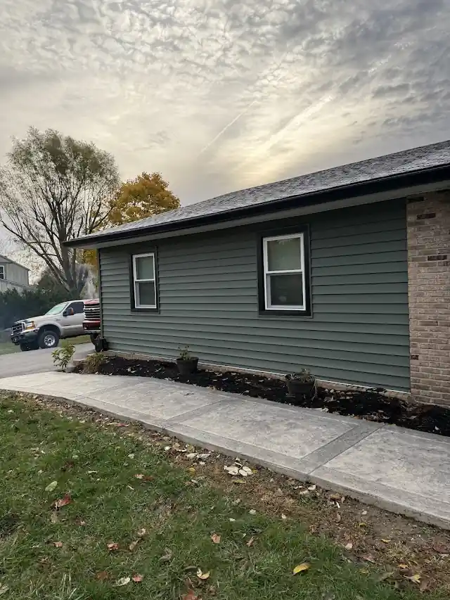 Black Bear Roofing & Exteriors