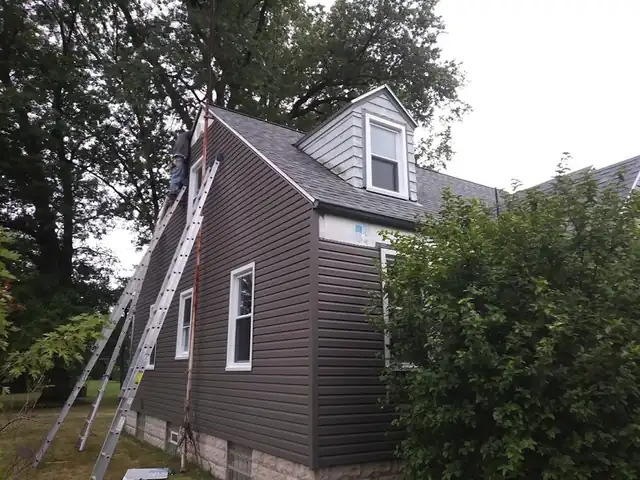 UpTop Roofing LLC