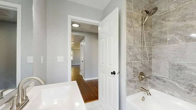 D&B Construction Group