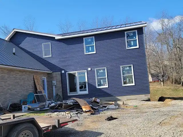 Hill's Roofing & Siding