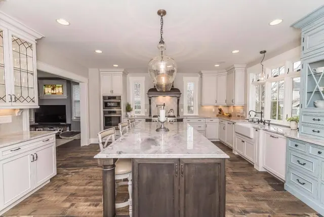 Schone Cabinetry + Design
