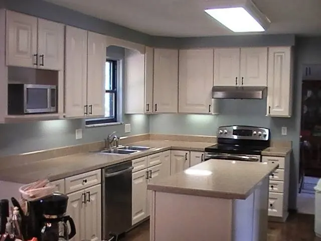 ACCENT KITCHENS AND BATHS
